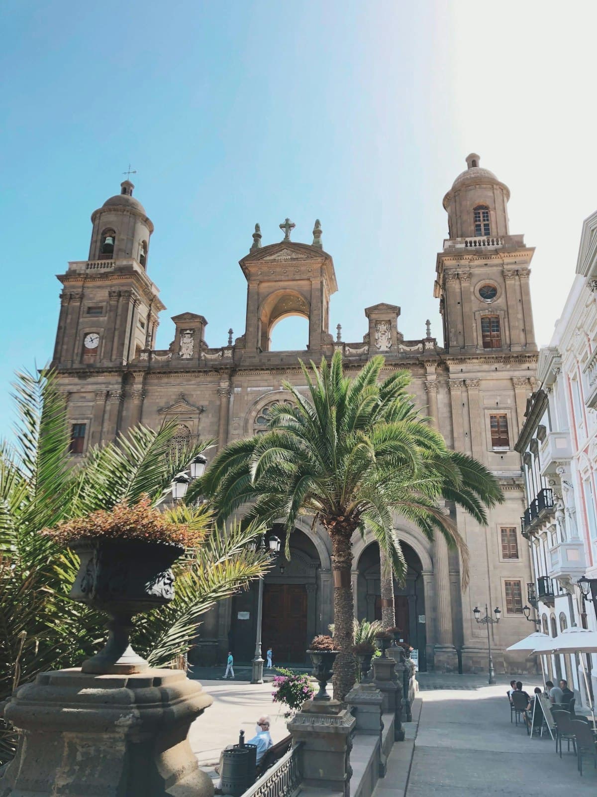 Digital Nomad Guide to Las Palmas: Work & Travel in 2026