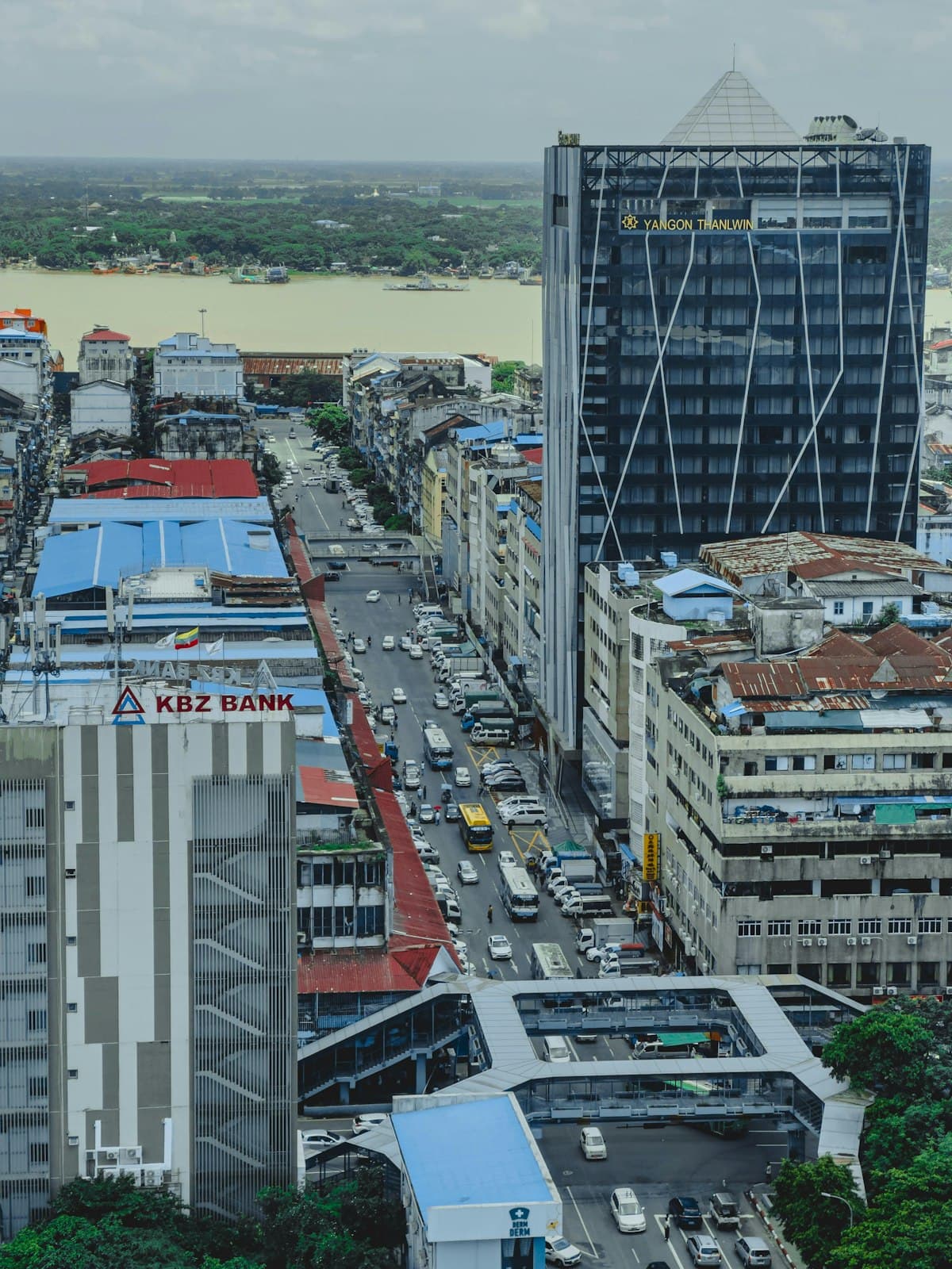 How to Travel Yangon on a Shoestring Budget (2026)