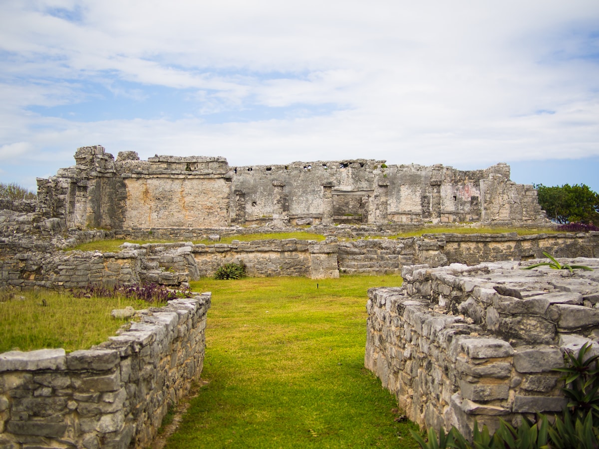 Digital Nomad Guide to Tulum: Work & Travel in 2026